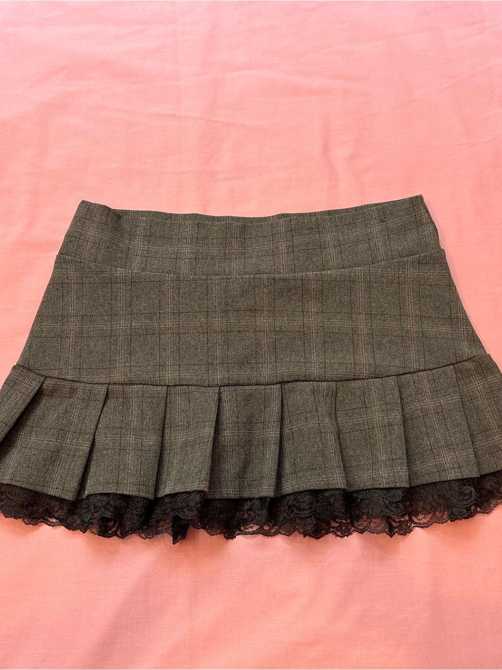 2000s Plaid Pleated Mini Skirt with Lace Trim